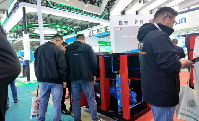 25艾高上海展會2